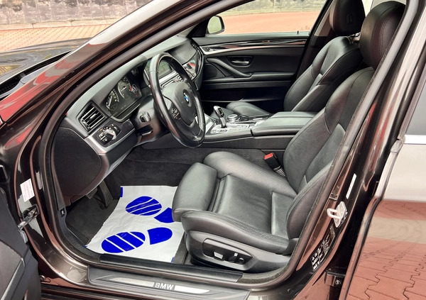 BMW Seria 5 cena 72900 przebieg: 198339, rok produkcji 2015 z Międzylesie małe 631